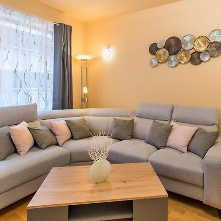 Very Central - Large - Balcony - Comfy Apartman Budapest Kültér fotó