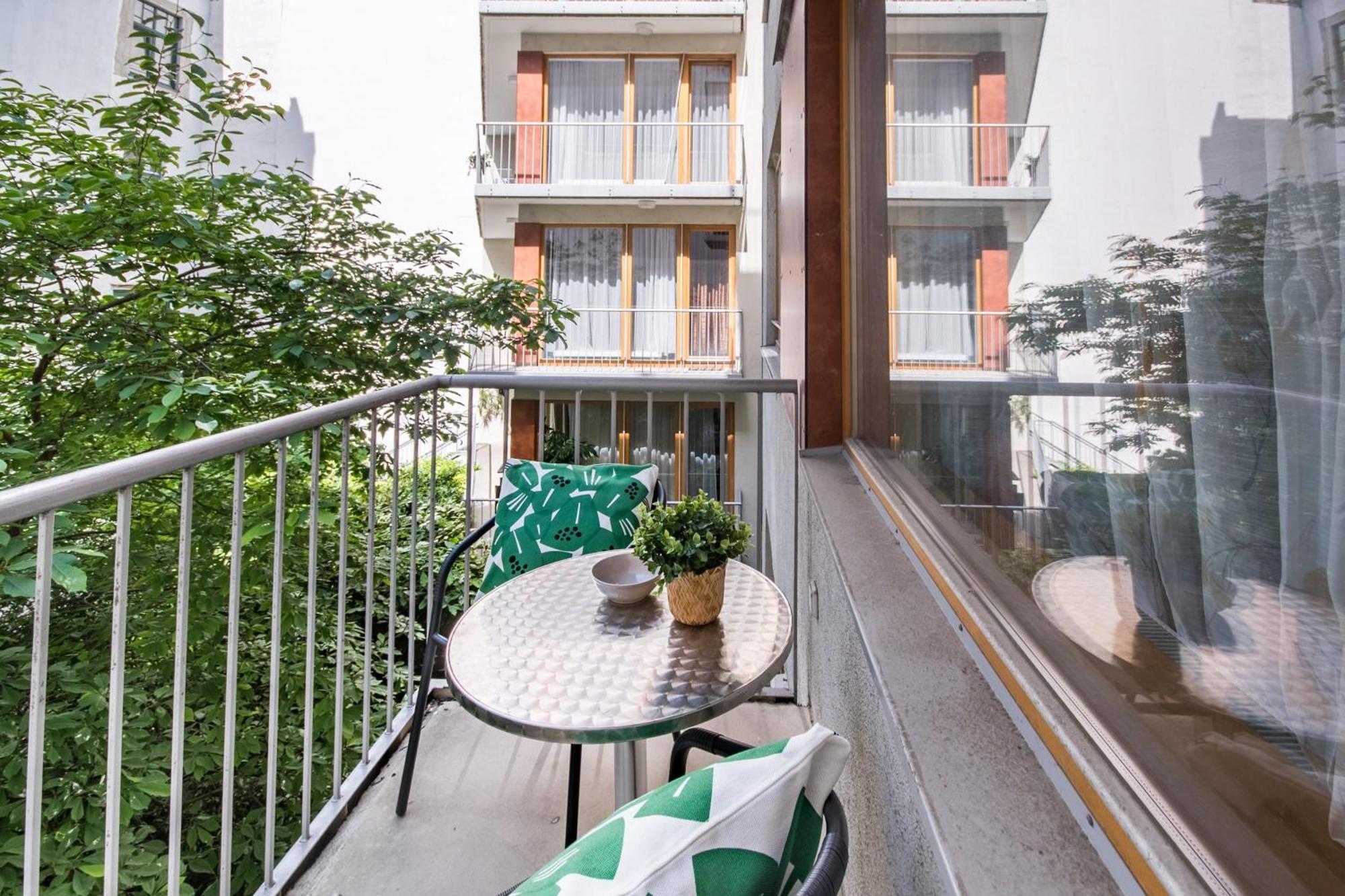 Very Central - Large - Balcony - Comfy Apartman Budapest Kültér fotó