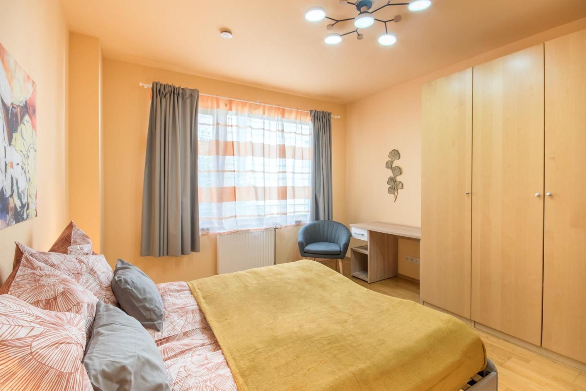 Very Central - Large - Balcony - Comfy Apartman Budapest Kültér fotó