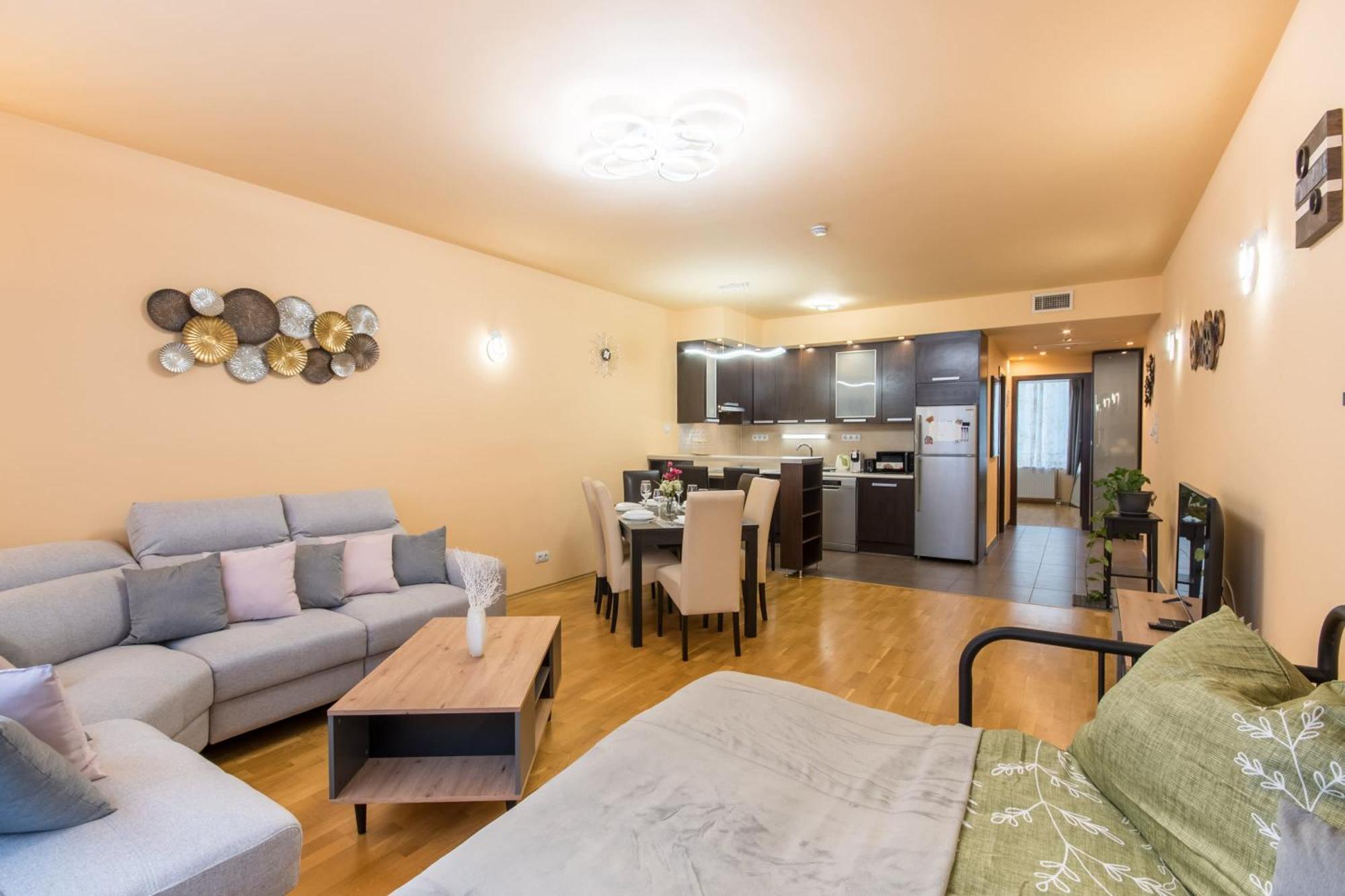 Very Central - Large - Balcony - Comfy Apartman Budapest Kültér fotó
